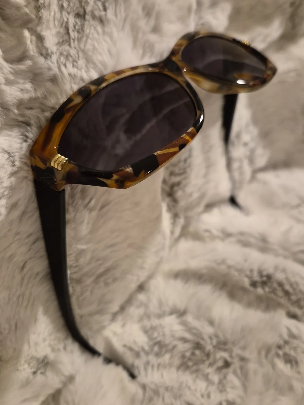 Vintage Bonneau 516 Italy Cat Eye Tortoise